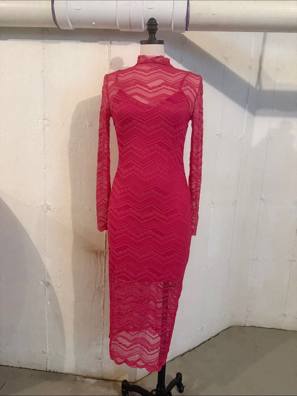 Steve Madden Hot Pink Chevron Lace Long-Sleeve Midi Dress
